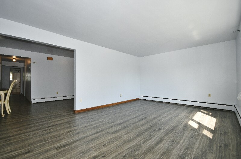 Building Photo - 2236 Brownsville Rd