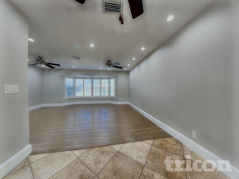 Building Photo - 507 Edmonton Ct