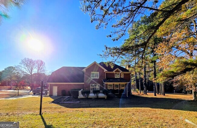 Building Photo - 270 North Dr