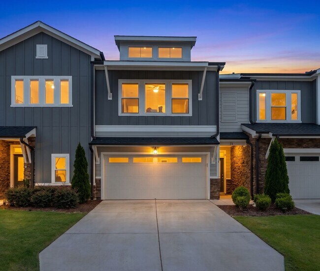 Building Photo - 75 Balfour Run