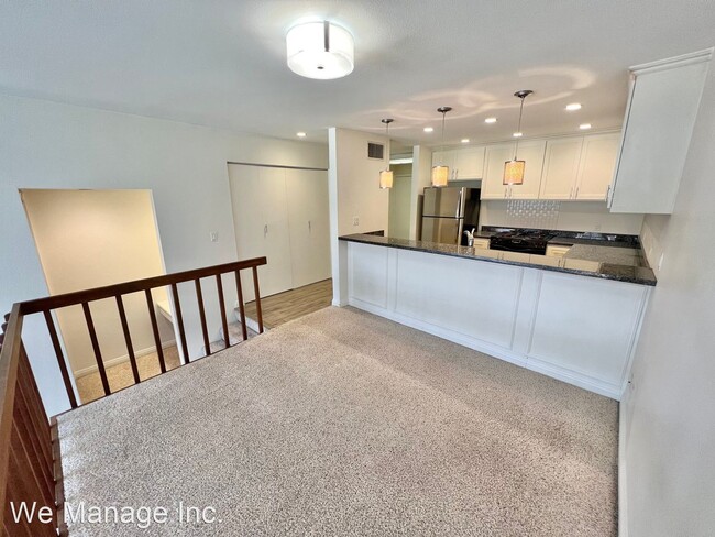 Building Photo - 1 br, 1 bath House - 6219 Marina Pacifica ...