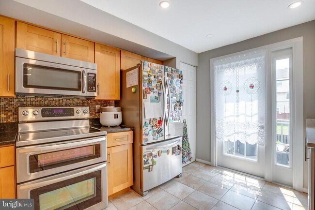 Building Photo - 3744 Keefer Ct