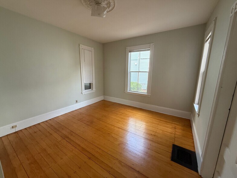 Building Photo - 55 Rindge Ave