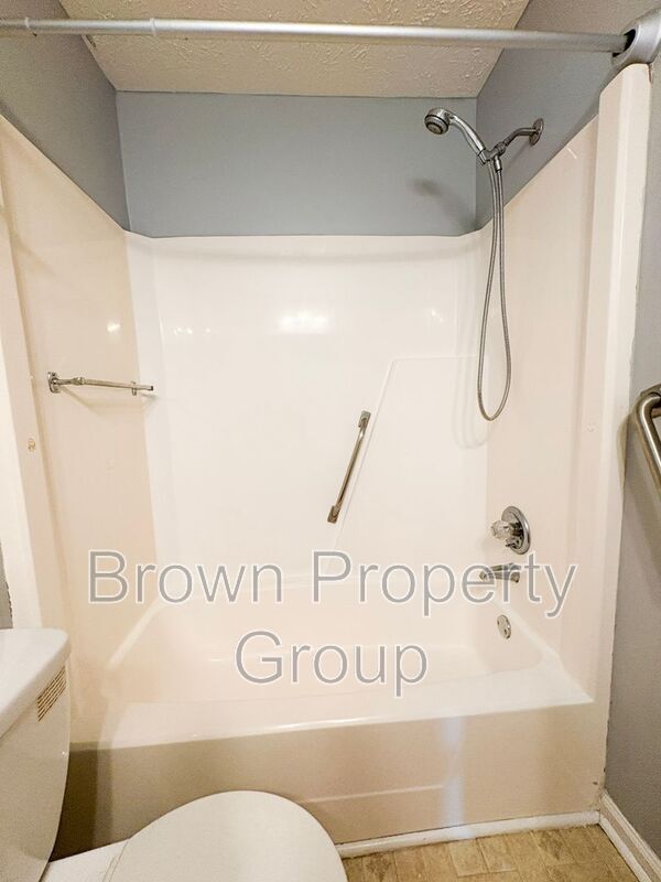 Building Photo - 657 Georgetown Cir