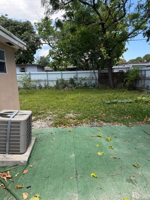 Building Photo - 1365 NW 115th St