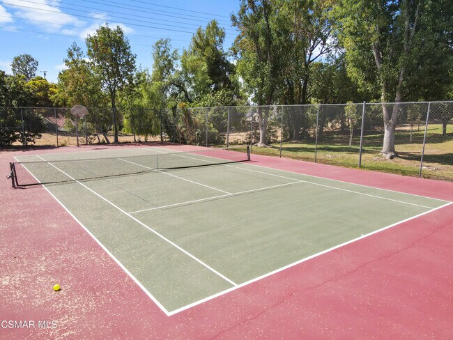 Building Photo - 1766 E Avenida De Las Flores