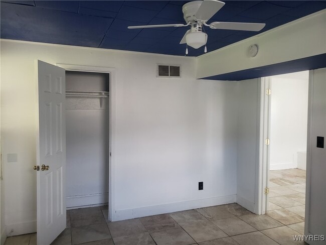 Building Photo - 3707 Horan Rd