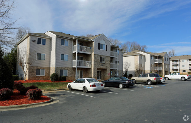 Building Photo - The Landings Apartment Homes