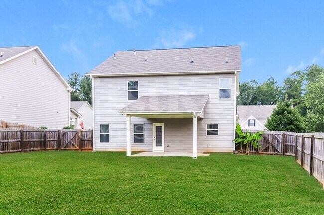 Building Photo - 331 White Birch Ln