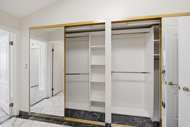 Building Photo - 5718 Ostin Ave