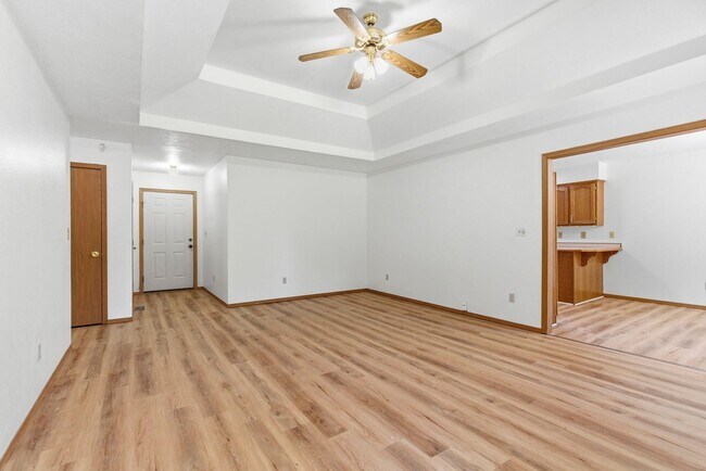 Building Photo - Nixa 3 bed 2 bath 2 car garage home!