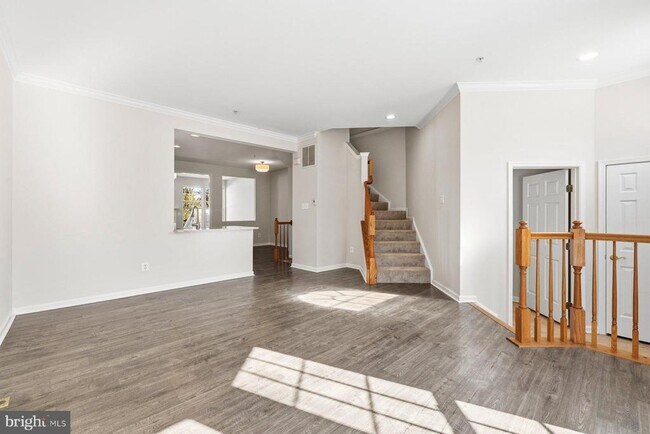 Building Photo - 3816 Sugarloaf Pkwy