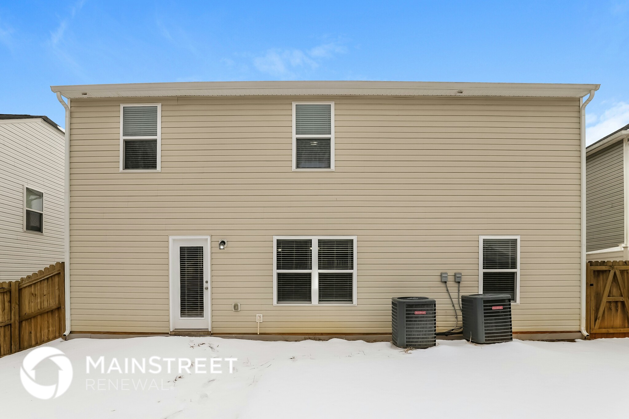 Building Photo - 4111 Vershire Ave