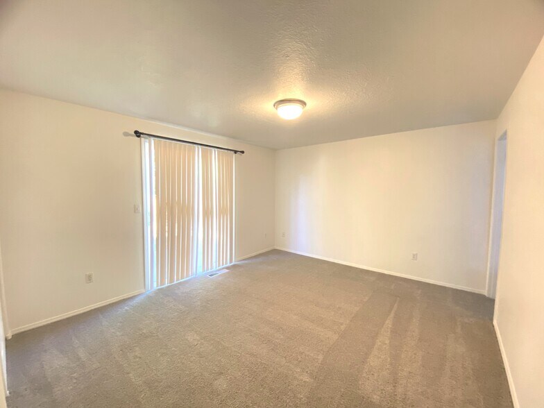 Master Bedroom - 12733 SE 23rd Avenue