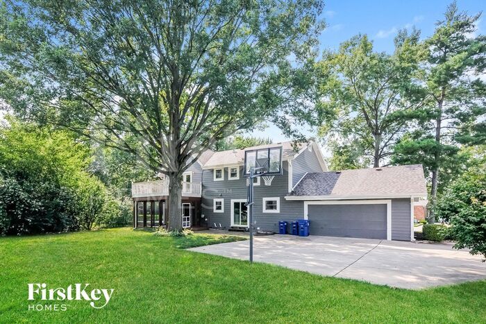 Building Photo - 28 Guyenne Dr