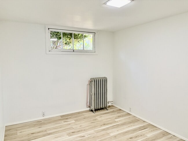 Building Photo - 2732 Eldridge Ave