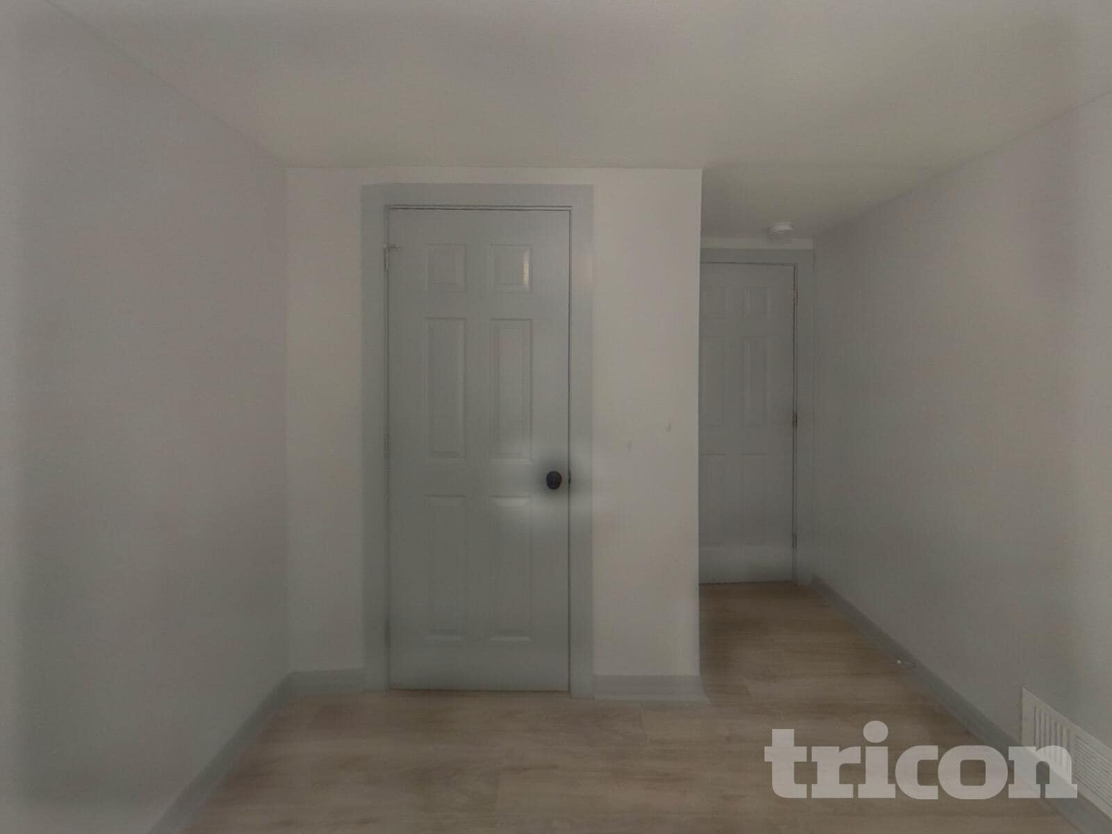 Building Photo - 11 Swan Dr