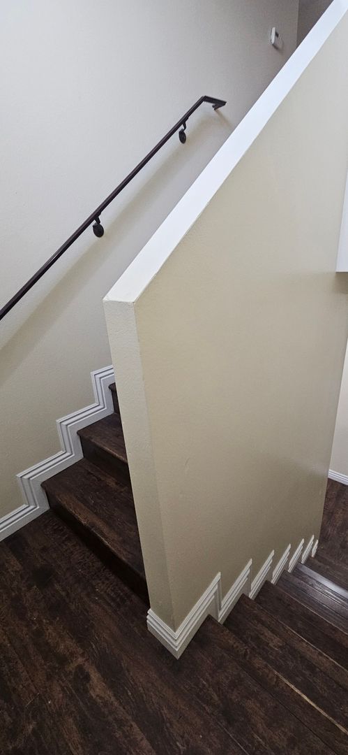 Building Photo - 75(611)