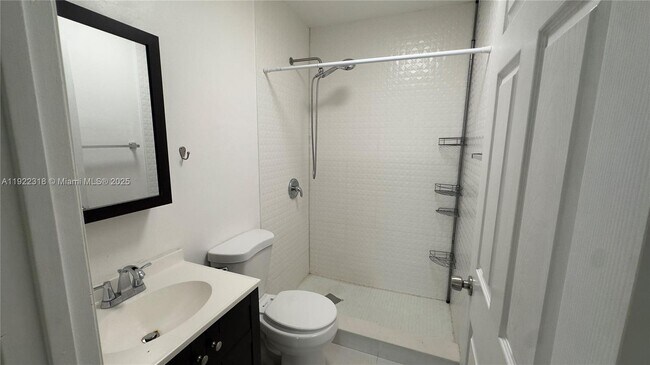 Building Photo - 5125 SW 102nd Ave