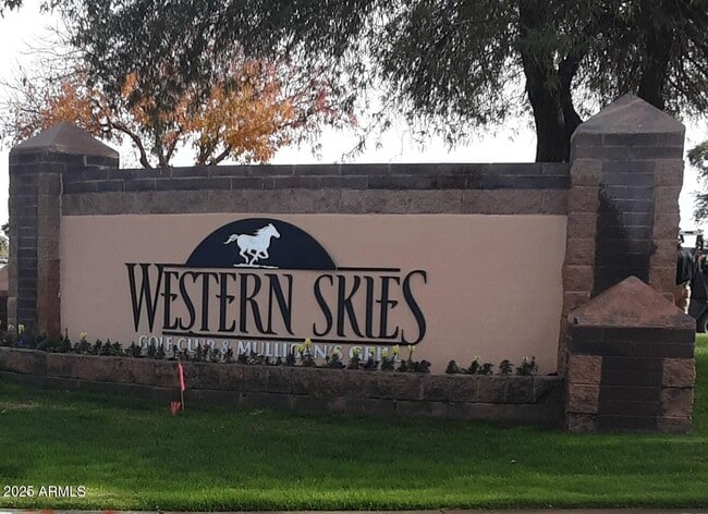 Building Photo - 1401 E Jasper Dr