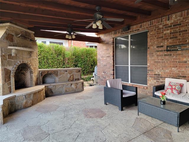 Building Photo - 2748 Club Ridge Dr