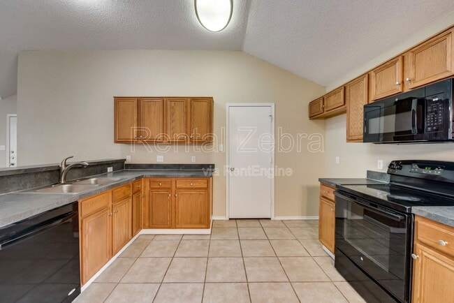 Building Photo - 10536 Towerwood Dr