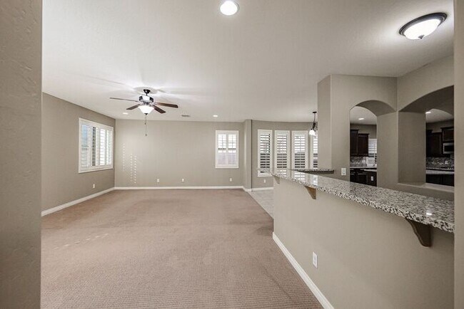 Building Photo - COMING SOON! Great Location!Stunning 6-bedroom Plus 7, 4.5-bathroom home located in Chandler