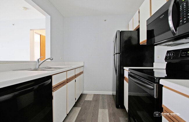 Building Photo - 1551 Crystal Rock Ct