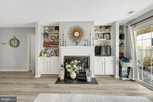 Building Photo - 10205 Ashbrooke Ct