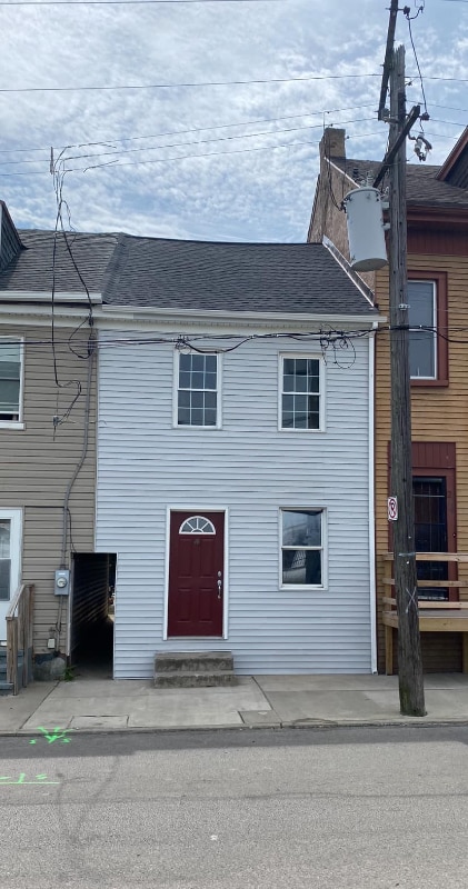 Building Photo - 246 Chestnut St
