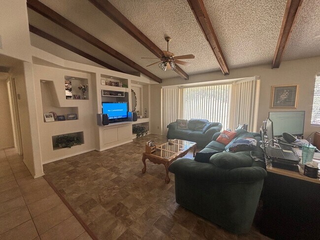 Building Photo - Lovely Long Term Unfurnished Home in 45+ Active Adult Resort Community of Leisure World