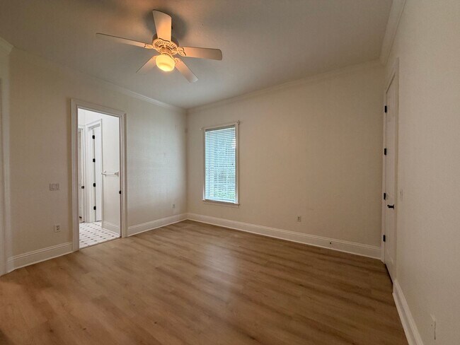 Building Photo - Luxury Windermere Home | 5 Bed 4.5 Bath La...