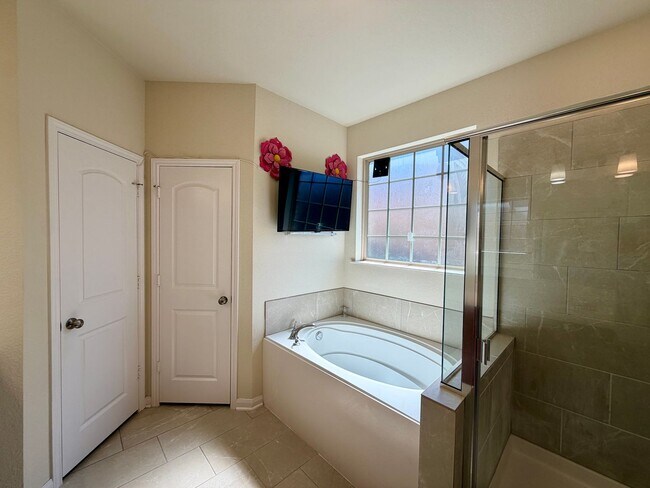 Building Photo - 4BR / 2BA House For Lease in Park Meadows | Midway ISD