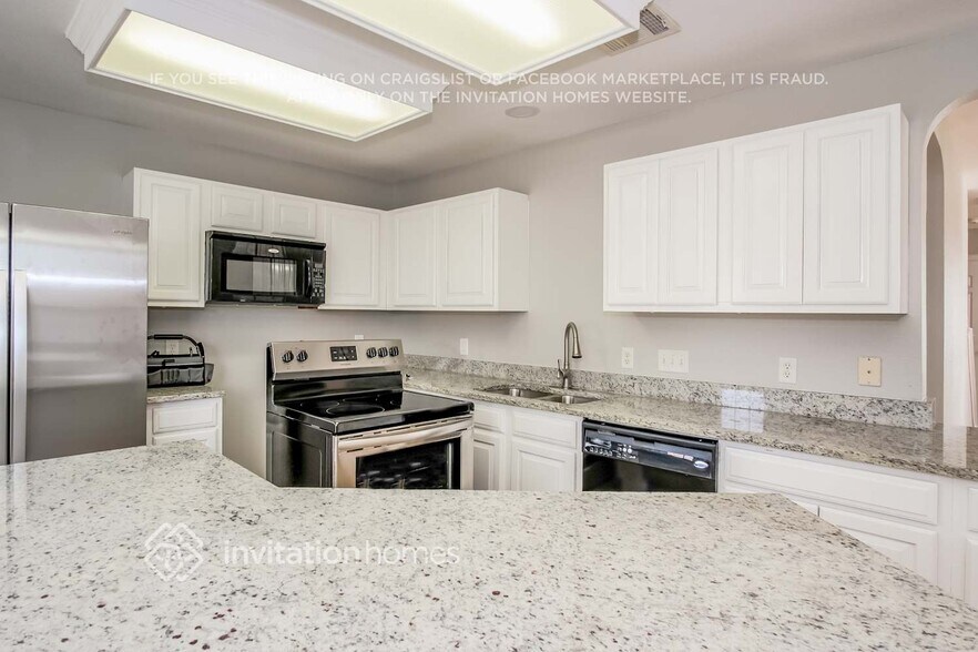 Building Photo - 308 Leanne Dr