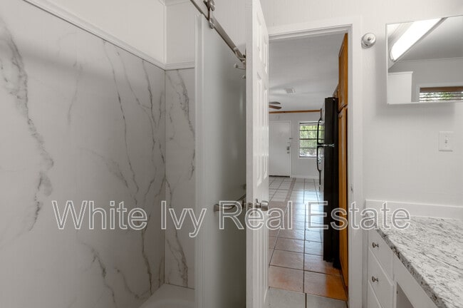 Building Photo - 1412 22nd St