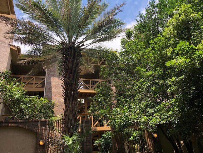 Building Photo - UT PRE-LEASE: 2 BR / 2 BA - Top Floor Unit...