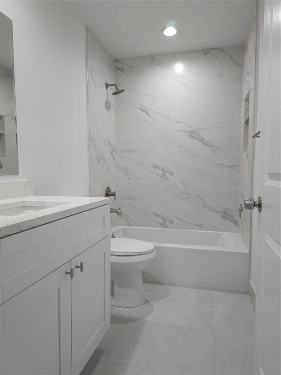 Building Photo - 9557 NW 2nd Pl