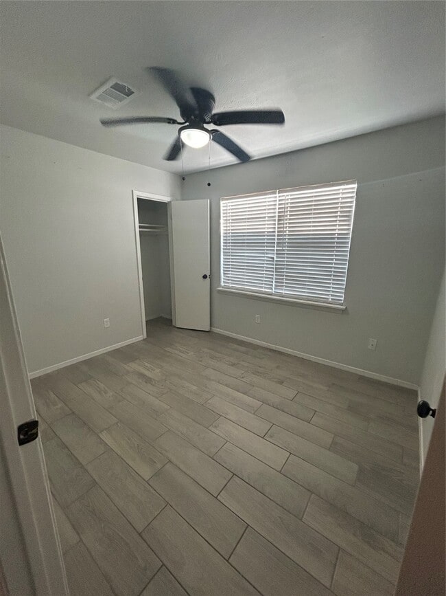 Building Photo - 2310 Grape Ln