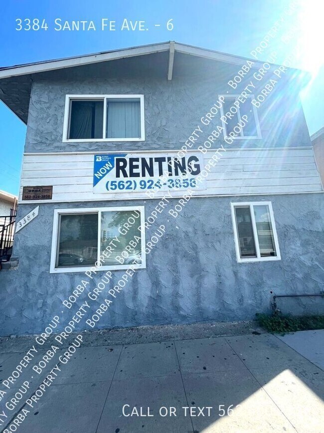 Building Photo - 3384 Santa Fe Ave