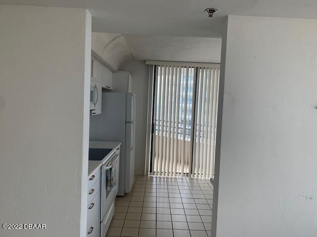 Building Photo - 2917 S Atlantic Ave