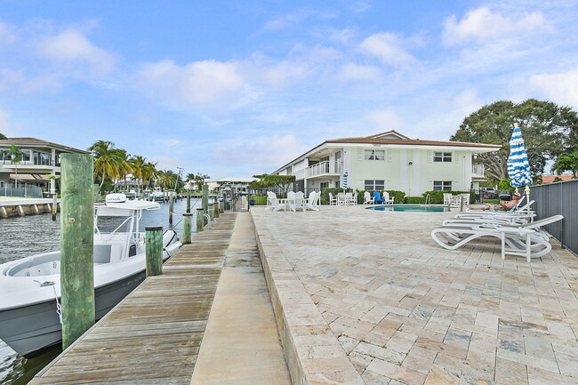 Building Photo - 68 Yacht Club Dr