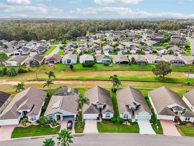 Building Photo - 235 Royal Palm Dr