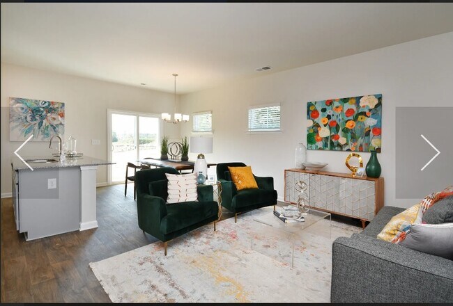 Primary Photo - 723 Wild Duck Ln