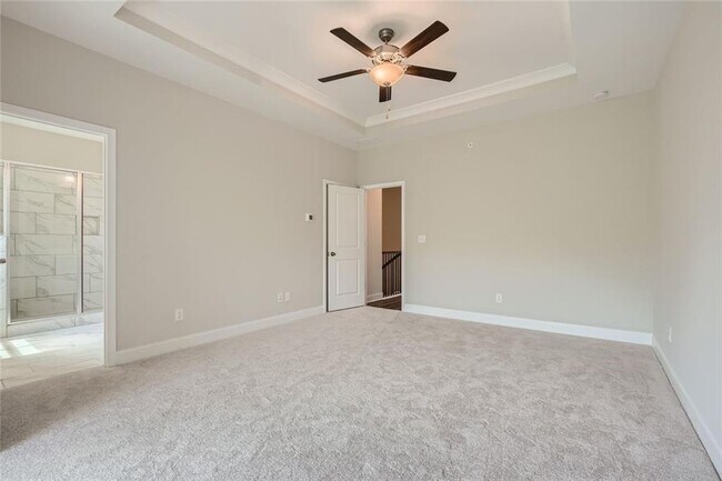 Building Photo - 461 Stagecoach Bnd SE