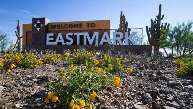 Building Photo - 9258 E Static Ave