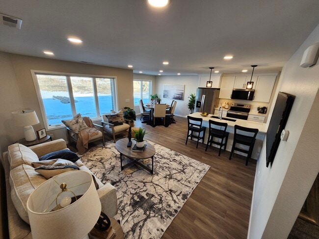 Open-concept living room, kitchen and dining, kitchen and dining - 5318 Welder Ave