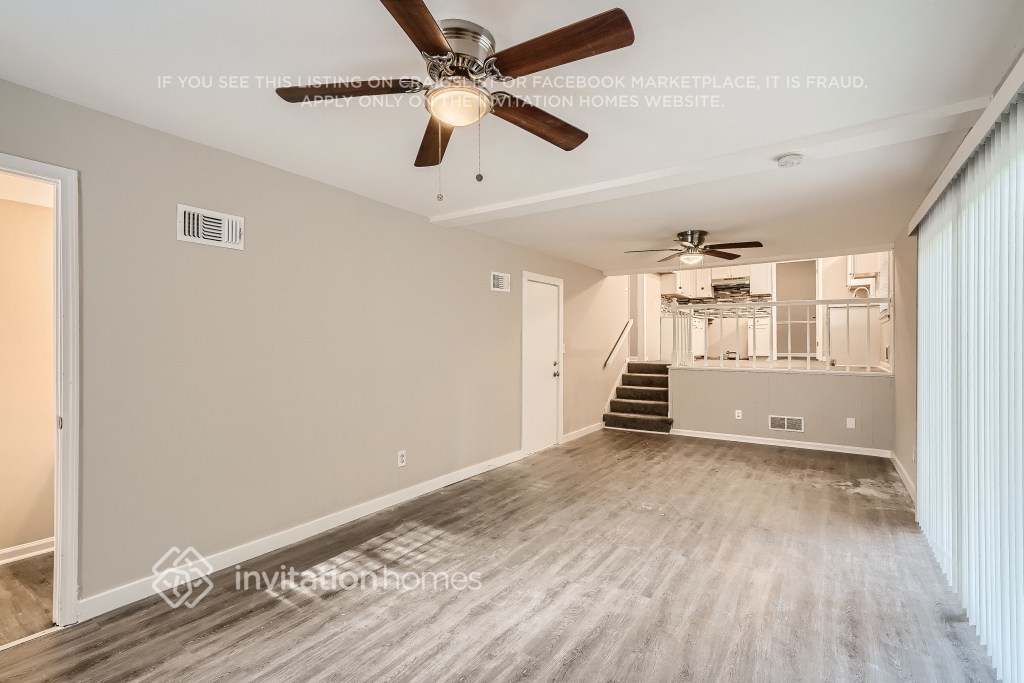 Building Photo - 2360 Sandgate Rd SW