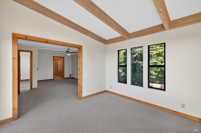 Building Photo - 2299 Sobre Vista Rd