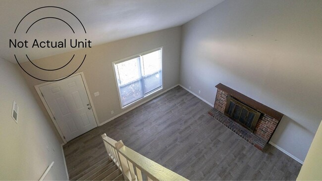 Building Photo - 7220 N Moberly Dr