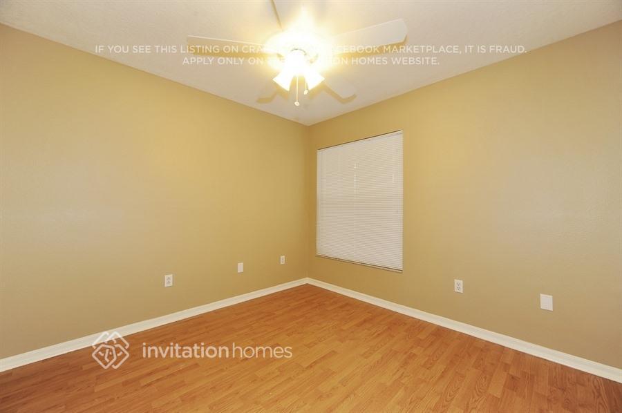 Building Photo - 3049 Castle Rock Cir